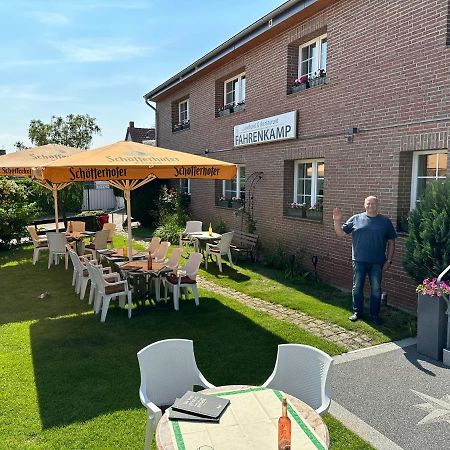 Landhotel & Restaurant "Fahrenkamp" Rowitz Buitenkant foto